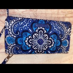 Vera Bradley wallet crossbody